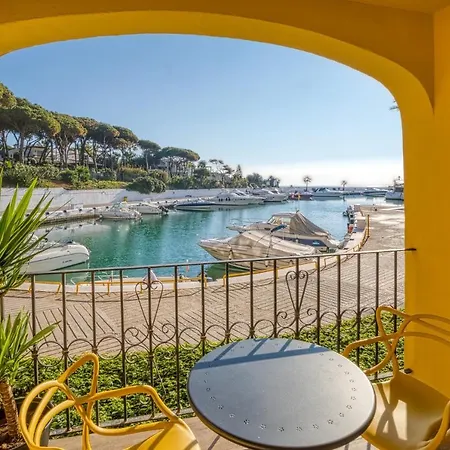 D13-2 Cabopino Apartment Marbella